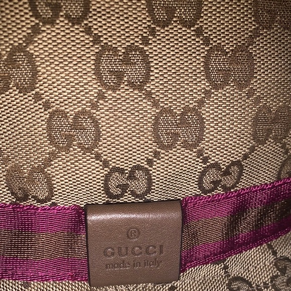 Authentic Gucci Bucket Hat-Pink Stripe Medium - Picture 6 of 6